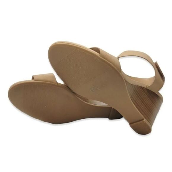 Coconuts by Matisse Wendy Classic Wedge Sandals in Nude Size 7 - Picture 12 of 13